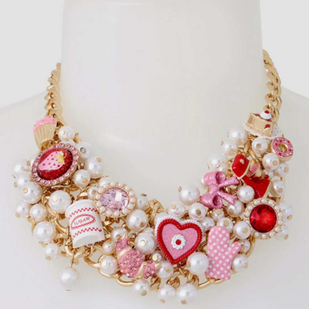 Betsey Johnson Babycakes Statement Necklace in Pink NWT